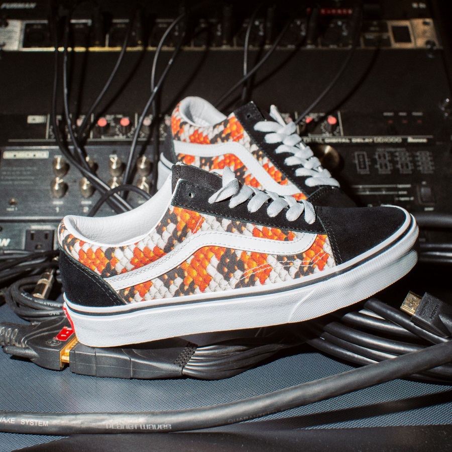Vans Customs Chika Old Skool
